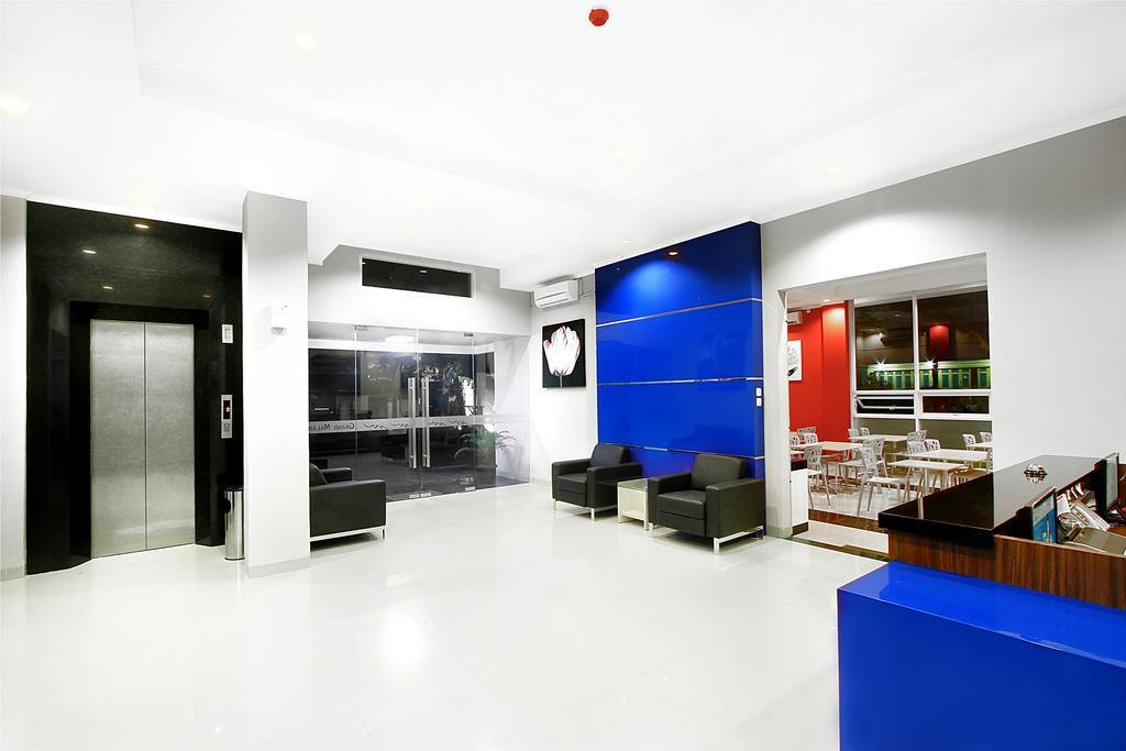 Lj Hotel Bandung Exterior photo